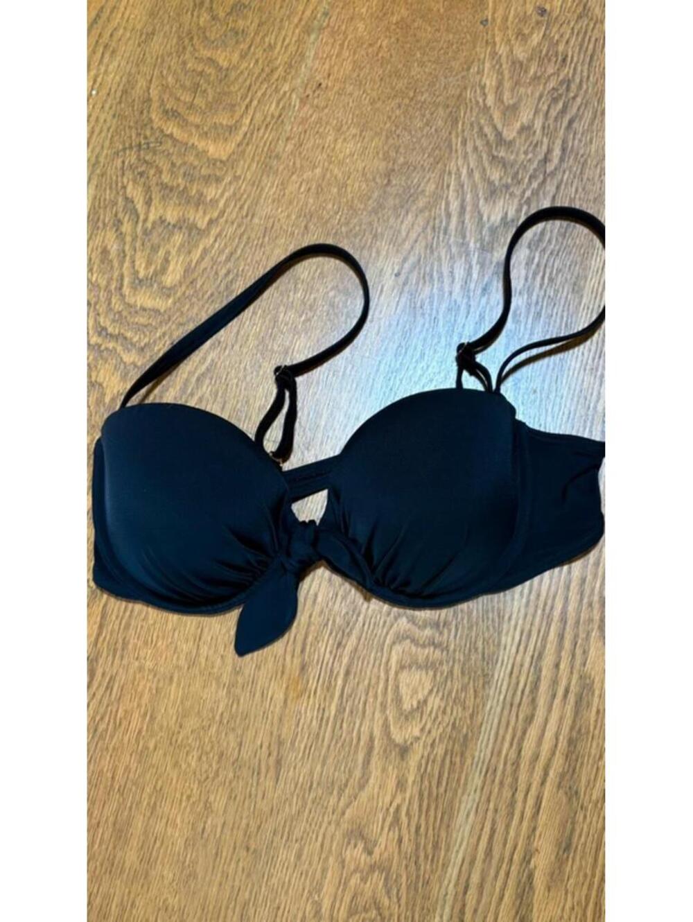 Victoria’s Secret Biofit 36B removable adjustable straps